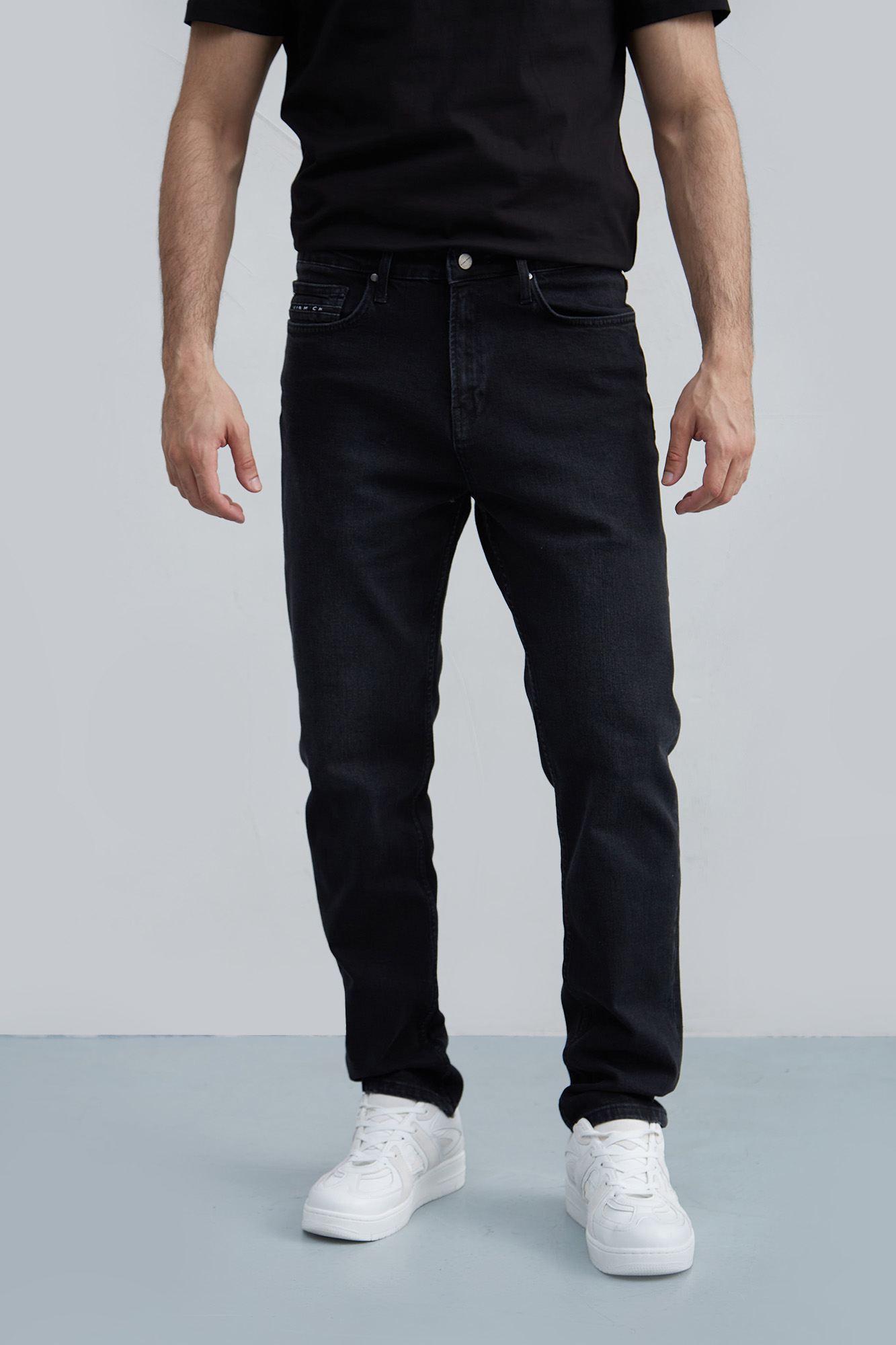 Джинсы Regular Taper  Van Mich